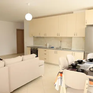  شقة New Boulevard Moderno A ألبانيا